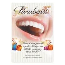 Cartão de Aniversário Sorriso Presentes