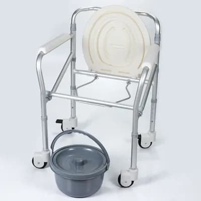 Cadeira Higiênica p/ Banho c/ Rodizios JL696L