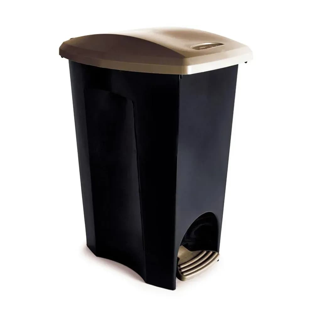 LIXEIRA PRÁTICA COM PEDAL PRETA 48L PLASÚTIL