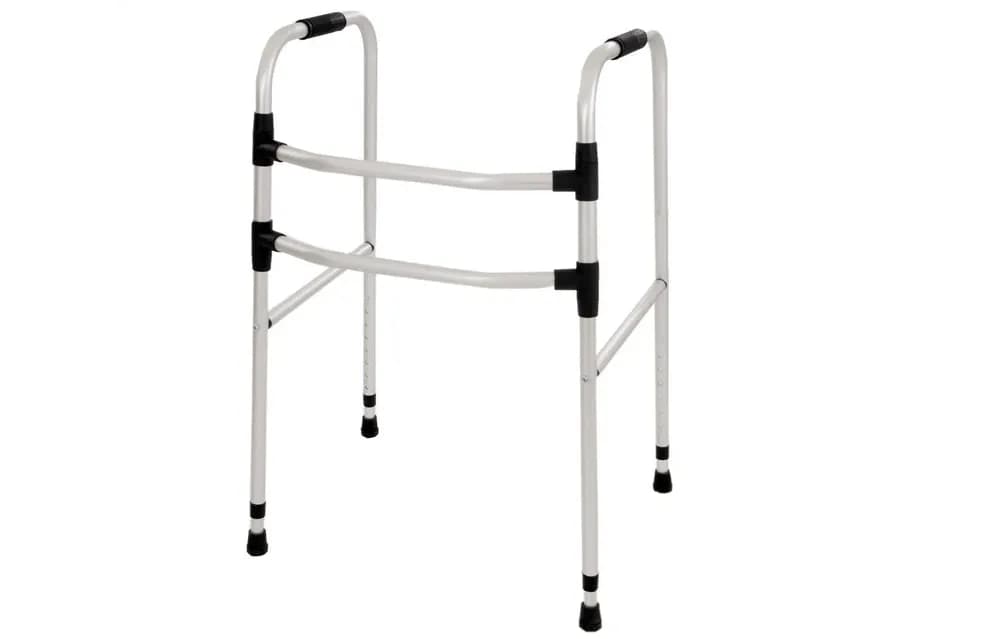 ANDADOR DOBRAVEL COM REGULAGEM DE ALTURA INDAIA