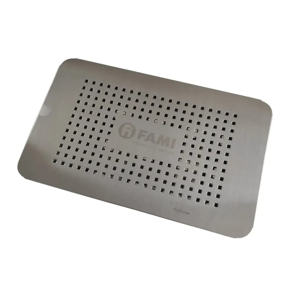 Estojo Perfurado Econox 36 x 22 x 09 cm