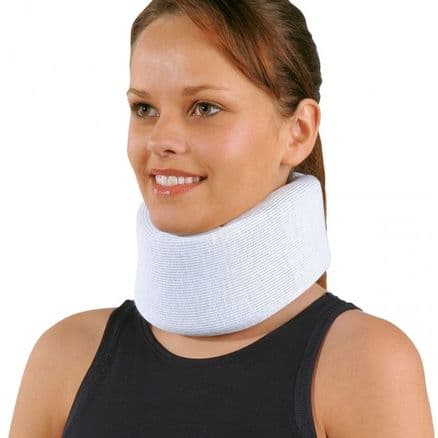 COLAR CERVICAL DE ESPUMA BRANCO TAM P - Portal do Médico