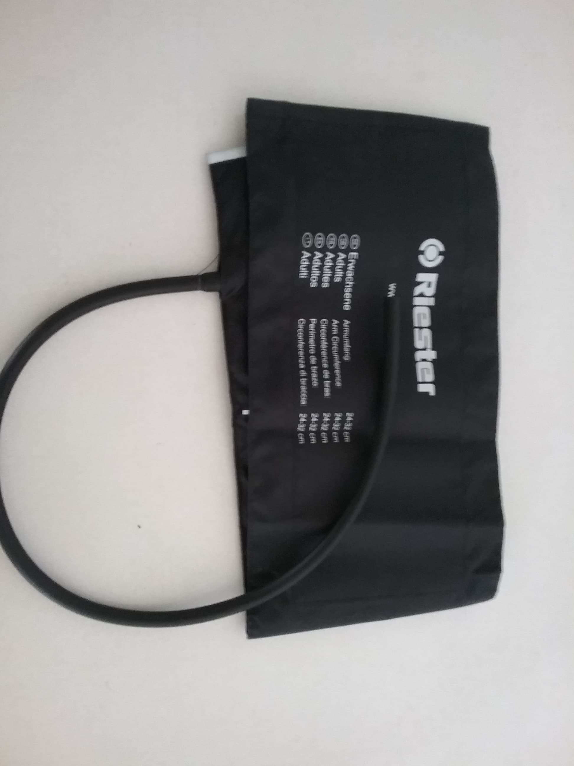 Braçadeira com manguito Adulto 1 tubo - Portal do Médico