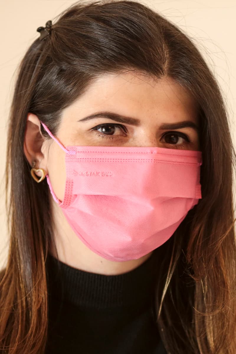 Máscara Descartável Rosa Chiclete com Elástico Color Destak com 50 Unidades - Portal do Médico